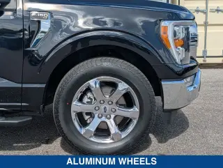 Ford F-150 2022 4x2 XLT 4 puertas SuperCrew 5.5 pies. SB