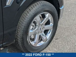 Ford F-150 2022 4x2 XLT 4 puertas SuperCrew 5.5 pies. SB