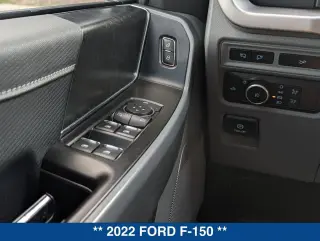 Ford F-150 2022 4x2 XLT 4 puertas SuperCrew 5.5 pies. SB