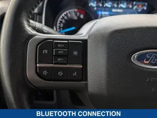 Ford F-150 2022 4x2 XLT 4 puertas SuperCrew 5.5 pies. SB