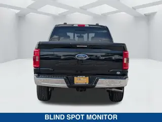 Ford F-150 2022 4x2 XLT 4 puertas SuperCrew 5.5 pies. SB