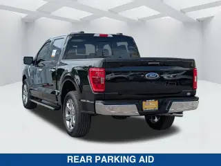 Ford F-150 2022 4x2 XLT 4 puertas SuperCrew 5.5 pies. SB