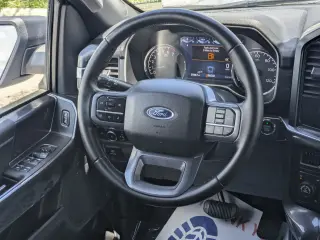 Ford F-150 2023 4x4 XLT 4 puertas SuperCrew 5.5 pies SB