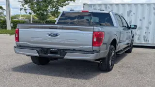 Ford F-150 2023 4x4 XLT 4 puertas SuperCrew 5.5 pies SB