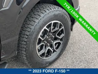 Ford F-150 2023 4x4 XLT 4 puertas SuperCrew 5.5 pies. SB