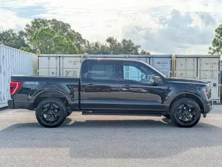 Ford F-150 2023 4x4 XLT 4 puertas SuperCrew 5.5 pies. SB