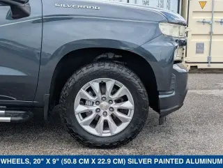 Chevrolet Silverado 1500 2020 4x2 Custom 4 puertas Cabina Crew 5.8 pies. SB