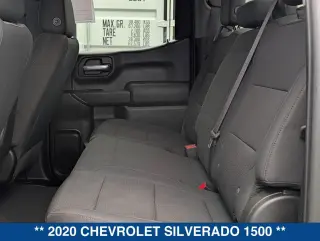 Chevrolet Silverado 1500 2020 4x2 Custom 4 puertas Cabina Crew 5.8 pies. SB