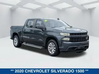 Chevrolet Silverado 1500 2020 4x2 Custom 4 puertas Cabina Crew 5.8 pies. SB