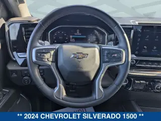 Chevrolet Silverado 1500 2024 4x4 RST 4 puertas Cabina Crew 5.8 pies. Caja corta