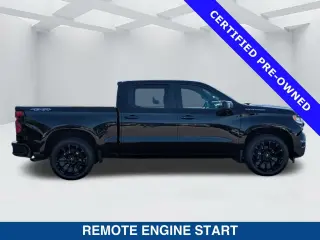 Chevrolet Silverado 1500 2024 4x4 RST 4 puertas Cabina Crew 5.8 pies. Caja corta