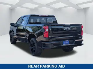 Chevrolet Silverado 1500 2024 4x4 RST 4 puertas Cabina Crew 5.8 pies. Caja corta