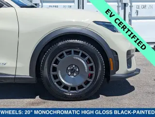 Ford Mustang Mach-E 2025 AWD GT 4 puertas SUV