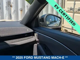 Ford Mustang Mach-E 2025 AWD GT 4 puertas SUV