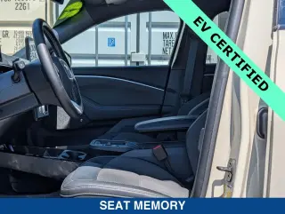 Ford Mustang Mach-E 2025 AWD GT 4 puertas SUV