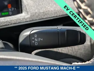Ford Mustang Mach-E 2025 AWD GT 4 puertas SUV