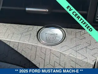 Ford Mustang Mach-E 2025 AWD GT 4 puertas SUV
