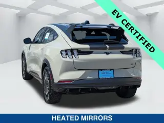 Ford Mustang Mach-E 2025 AWD GT 4 puertas SUV