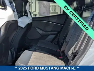 Ford Mustang Mach-E 2025 AWD GT 4 puertas SUV