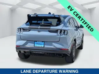 Ford Mustang Mach-E 2025 AWD GT 4 puertas SUV