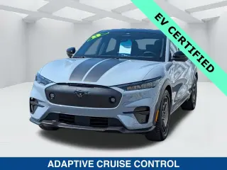 Ford Mustang Mach-E 2025 AWD GT 4 puertas SUV