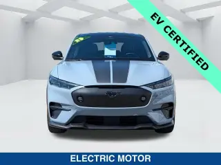Ford Mustang Mach-E 2025 AWD GT 4 puertas SUV