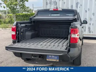 Ford Maverick 2024 Lariat 4 puertas SuperCrew 4.5 pies (1.37 m) caja corta
