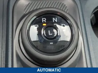 Ford Maverick 2024 Lariat 4 puertas SuperCrew 4.5 pies (1.37 m) caja corta