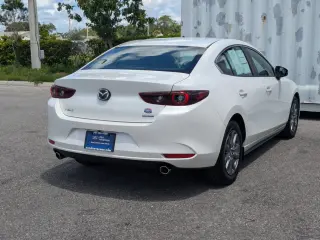 Mazda Mazda3 Sedan 2024 2.5 S 4 puertas Sedan
