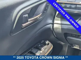 Toyota Crown Signia 2025 AWD Limited 4 puertas Crossover