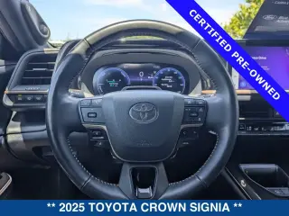 Toyota Crown Signia 2025 AWD Limited 4 puertas Crossover
