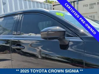 Toyota Crown Signia 2025 AWD Limited 4 puertas Crossover