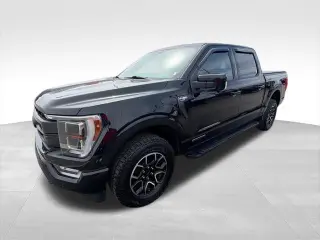 Ford F-150 2022 4x4 Lariat 4 puertas SuperCrew 5.5 pies. SB