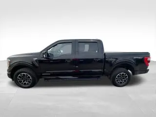Ford F-150 2022 4x4 Lariat 4 puertas SuperCrew 5.5 pies. SB