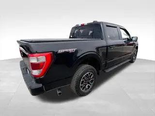 Ford F-150 2022 4x4 Lariat 4 puertas SuperCrew 5.5 pies. SB