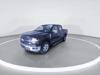 Ford F-150 2024 4x4 XLT 4 puertas SuperCrew 5.5 pies caja corta