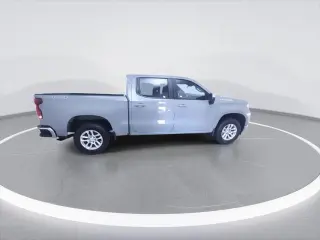 Chevrolet Silverado 1500 2024 4x4 LT 4 puertas Cabina doble 5.8 pies. Caja corta con 2FL