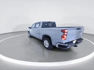 Chevrolet Silverado 1500 2024 4x4 LT 4 puertas Cabina doble 5.8 pies. Caja corta con 2FL