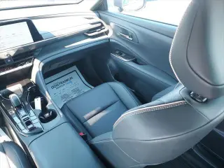 Toyota Crown Signia 2025 AWD XLE 4 puertas Crossover