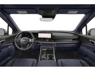 Kia Carnival 2025 SX 4 puertas Minivan
