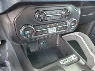 Ford Bronco 2023 4x4 Base 4 puertas SUV
