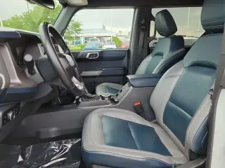 Ford Bronco 2023 4x4 Base 4 puertas SUV