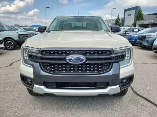 Ford Ranger 2025 4x2 XLT 4 puertas SuperCrew 5.0 pies SB