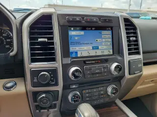 Ford F-150 2017 4x4 XL 4 puertas SuperCrew 5.5 pies. SB