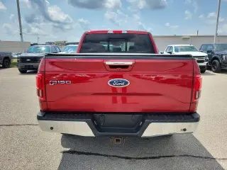 Ford F-150 2017 4x4 XL 4 puertas SuperCrew 5.5 pies. SB
