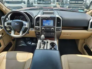 Ford F-150 2017 4x4 XL 4 puertas SuperCrew 5.5 pies. SB