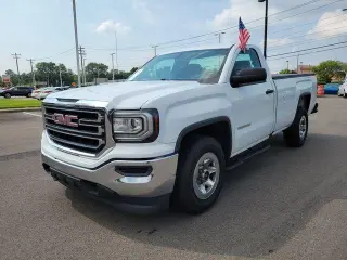 GMC Sierra 1500 2017 4x2 Base 2 puertas Cabina Regular 6.5 pies SB