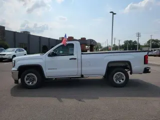 GMC Sierra 1500 2017 4x2 Base 2 puertas Cabina Regular 6.5 pies SB
