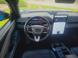 Ford Mustang Mach-E 2025 AWD GT 4 puertas SUV