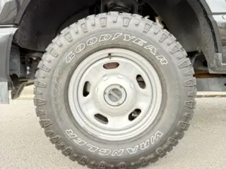 Ford F-250 Super Duty 2023 4x4 XL Cabina Regular 2 puertas 8 pies LB Pickup